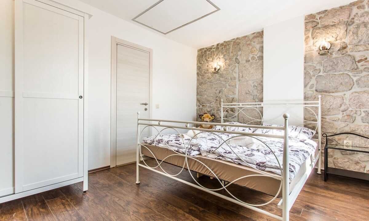 Photo of Bedroom in Klimno