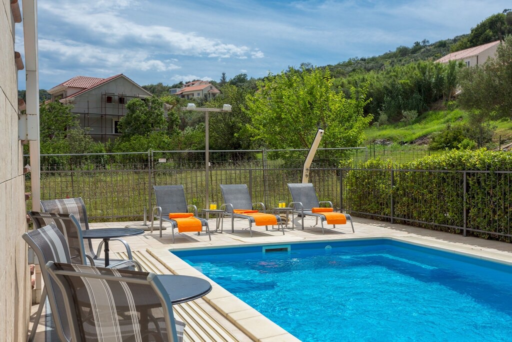 Photo of Outdoor in Zaton
