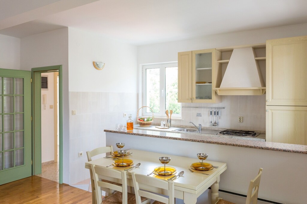 Photo of Kitchen in Zaton