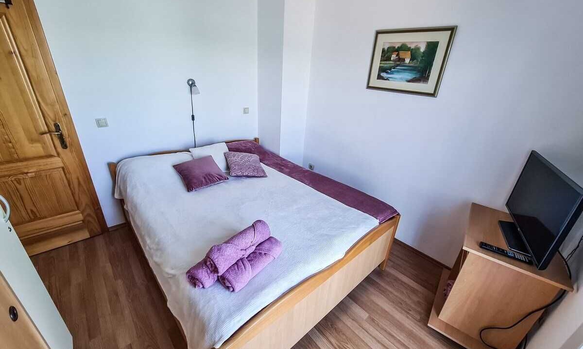 Photo of Bedroom in Soline