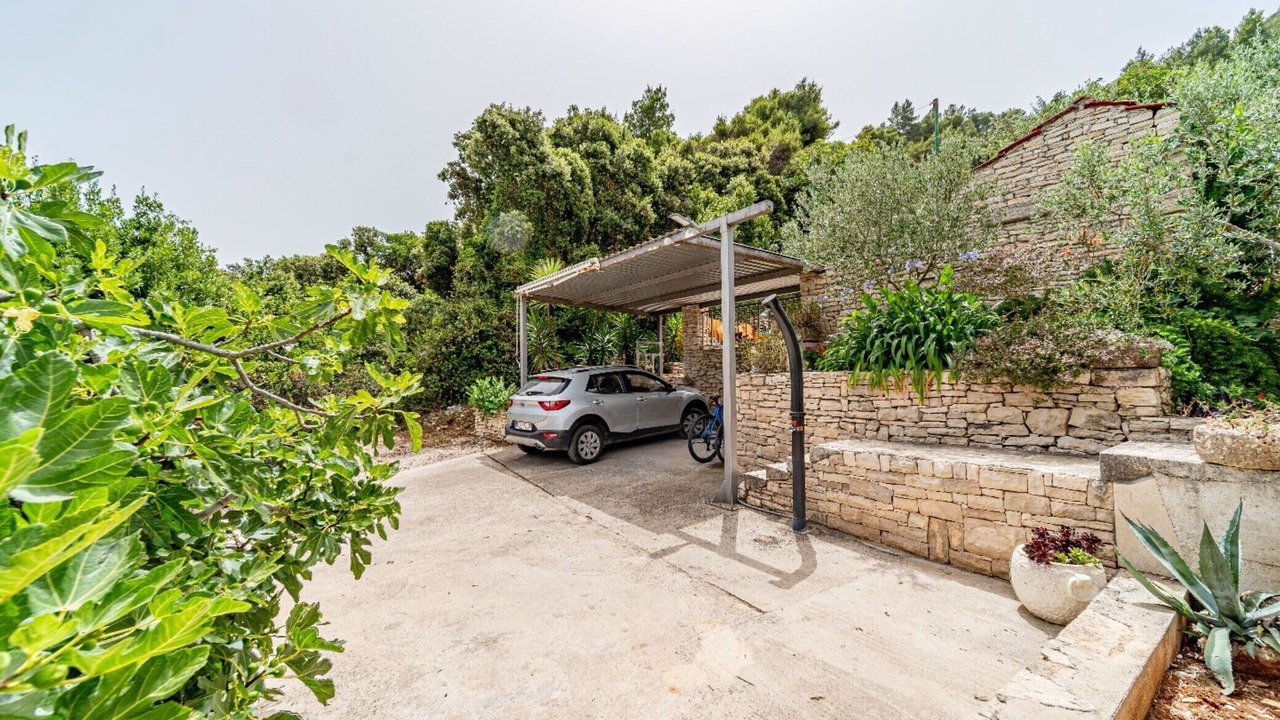 Photo of Outdoor in Blato