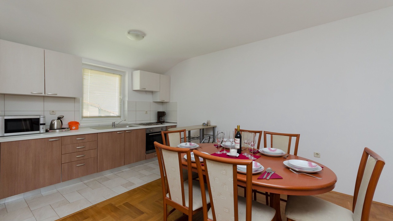 Photo of Kitchen in Malinska-Dubasnica