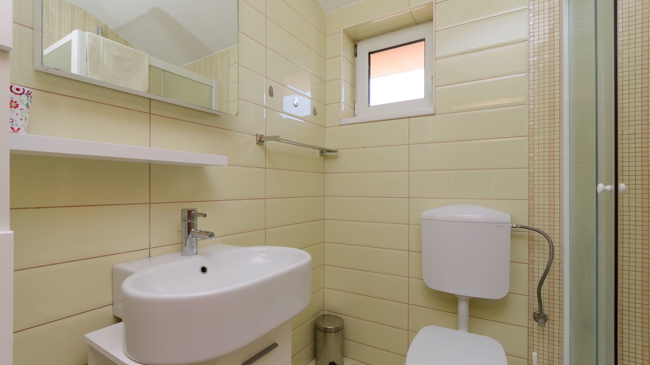 Photo of Bathroom in Malinska-Dubasnica