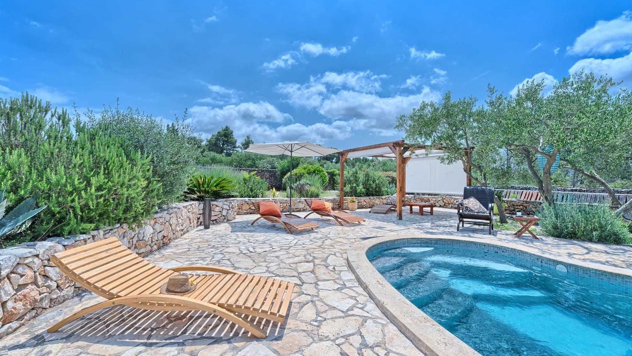 Photo of Outdoor in Cove Basina (Jelsa)