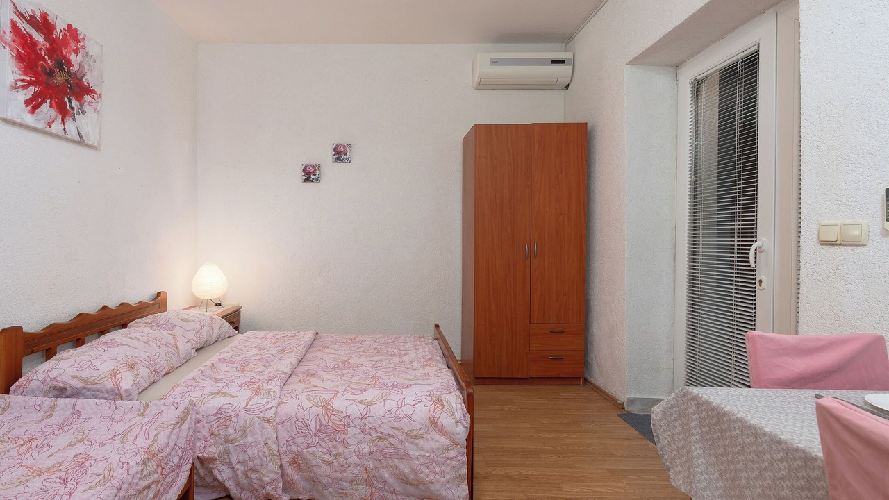 Photo of Bedroom in Nin