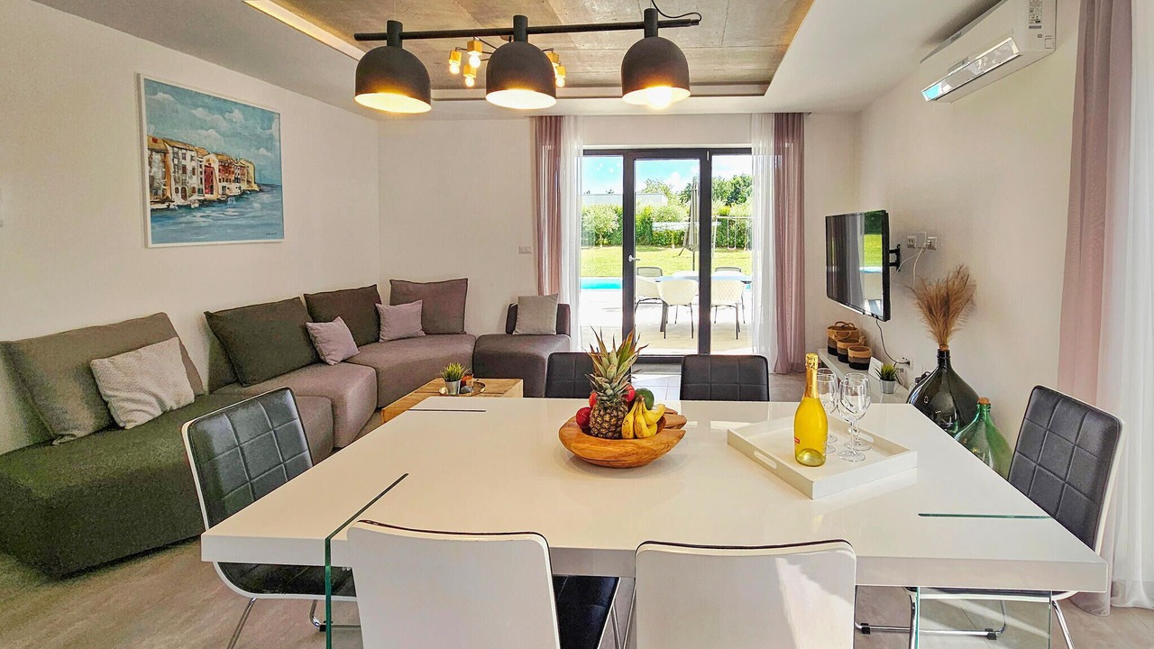 Photo of Livingroom in Prkacini
