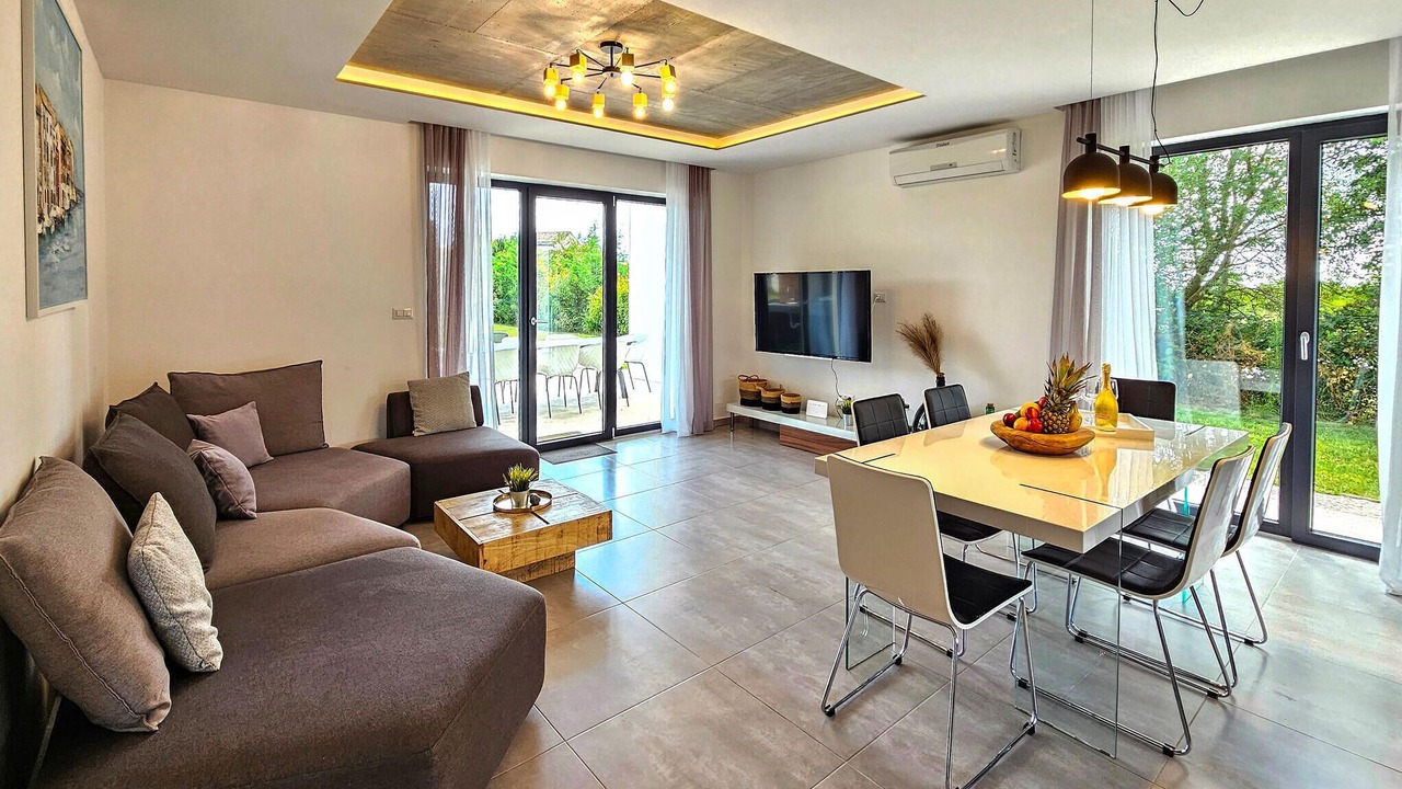 Photo of Livingroom in Prkacini