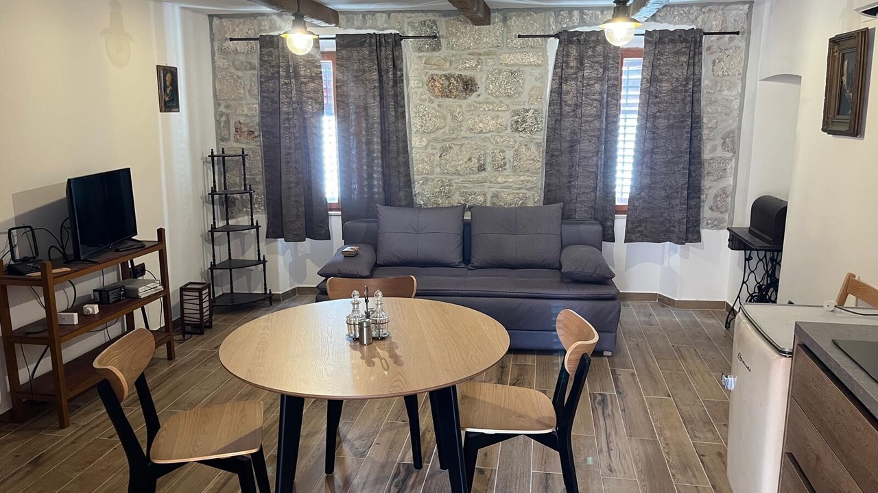 Photo of Livingroom in Cove Tri Zala (Zrnovo)