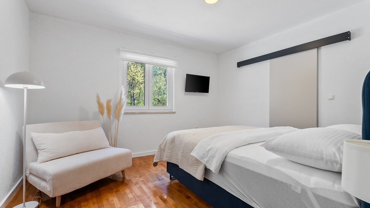 Photo of Bedroom in Grubine