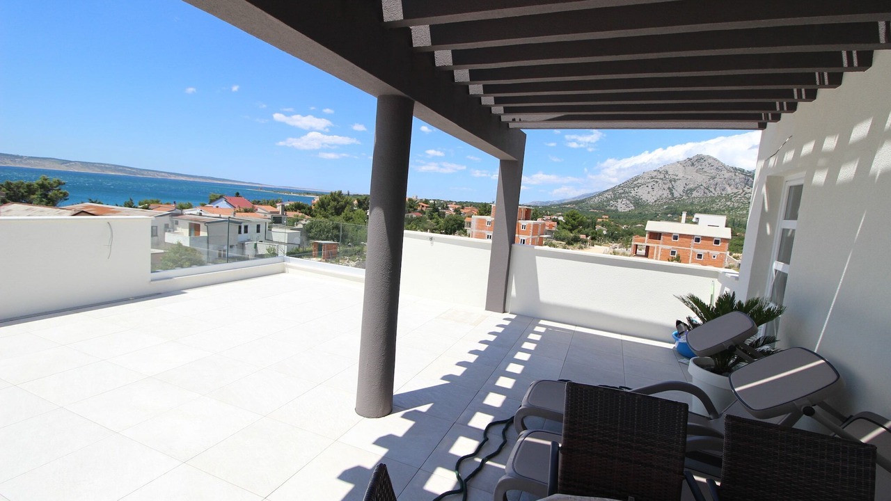 Photo of Outdoor in Seline