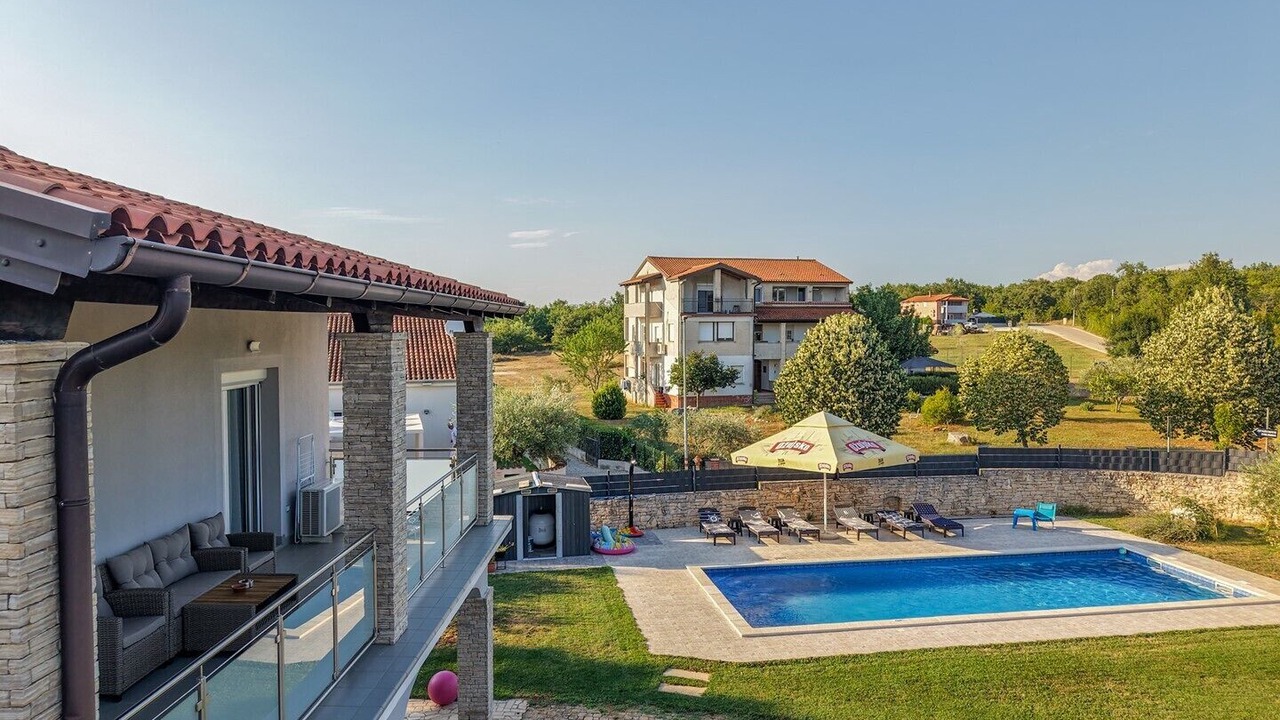 Photo of Outdoor in Vrvari