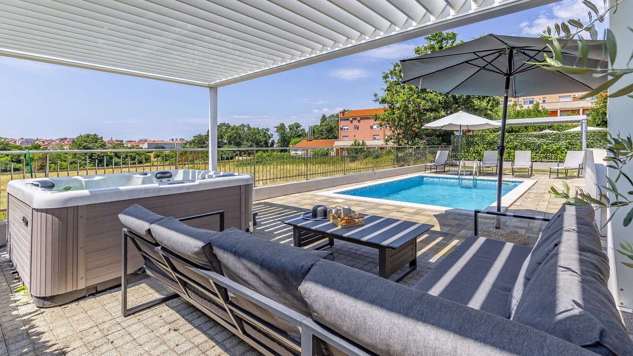 Photo of Patio Balcony in Valdebek