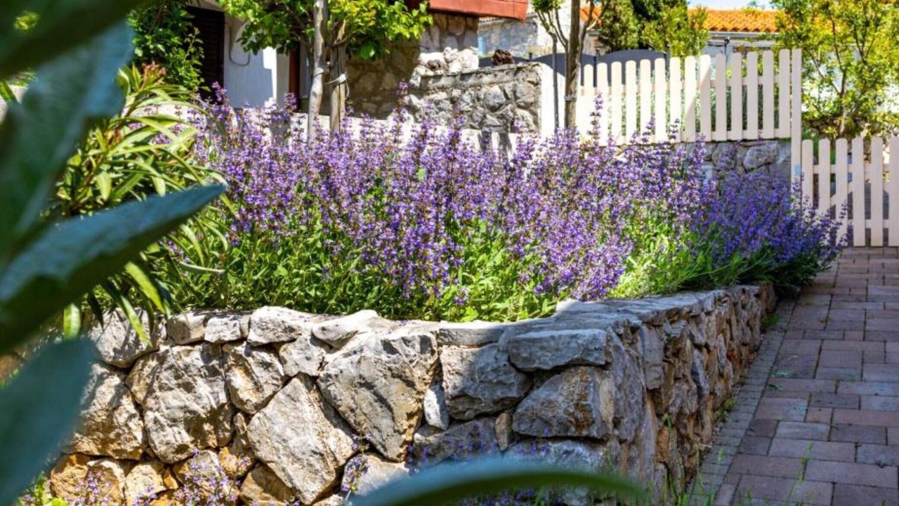 Photo of Outdoor in Kornic