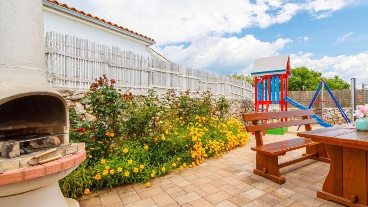 Photo of Outdoor in Kornic