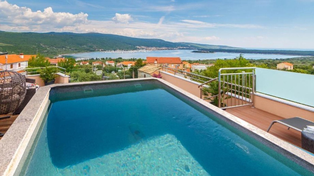 Photo of Outdoor in Kornic