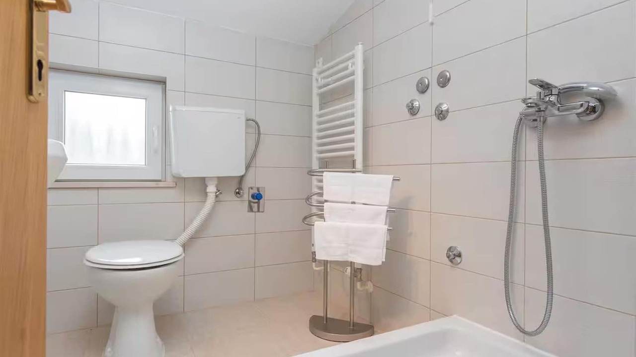 Photo of Bathroom in Businci