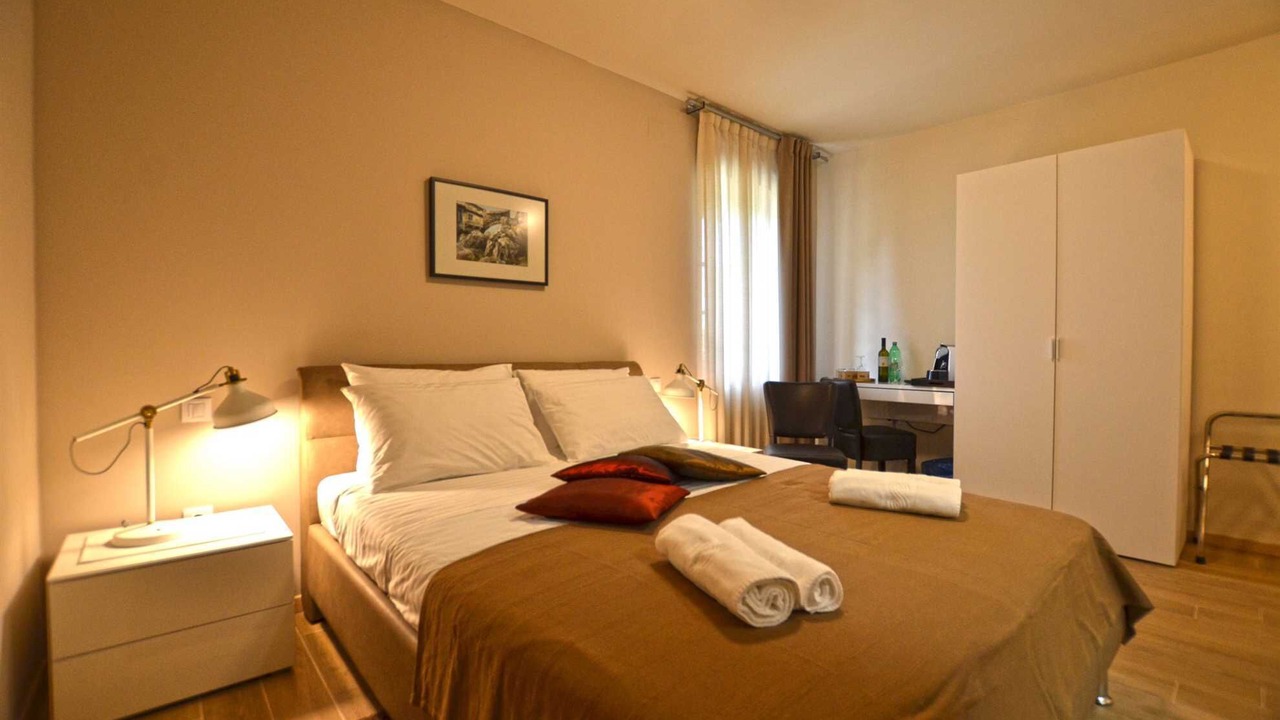Photo of Bedroom in Golas