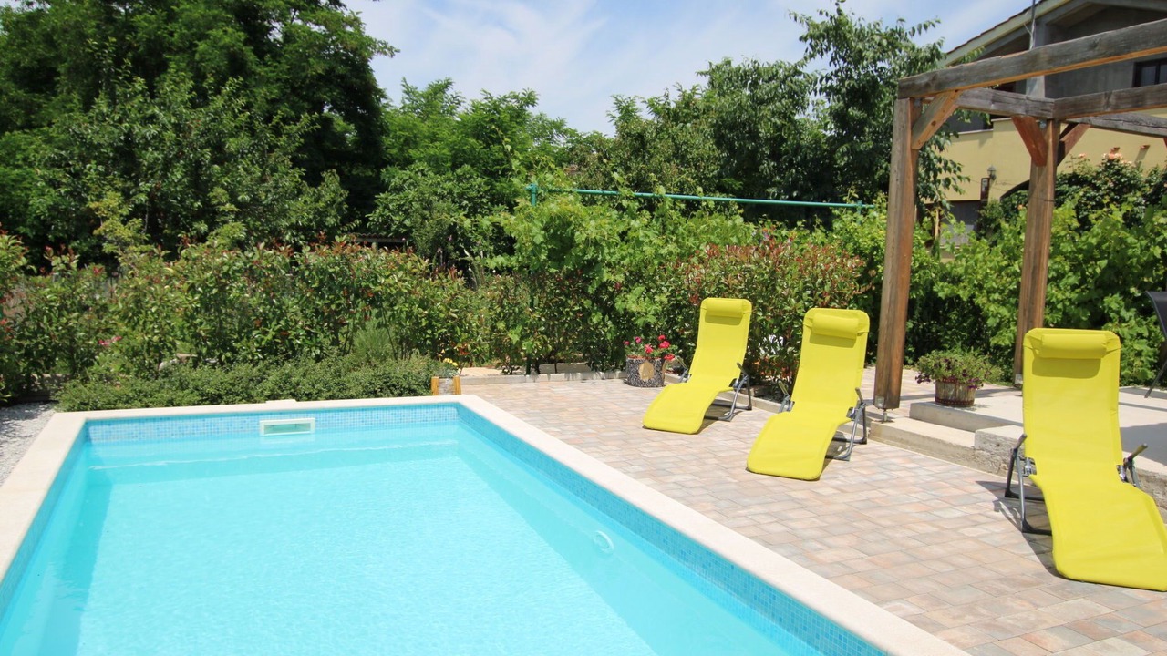 Photo of Outdoor in Labinci