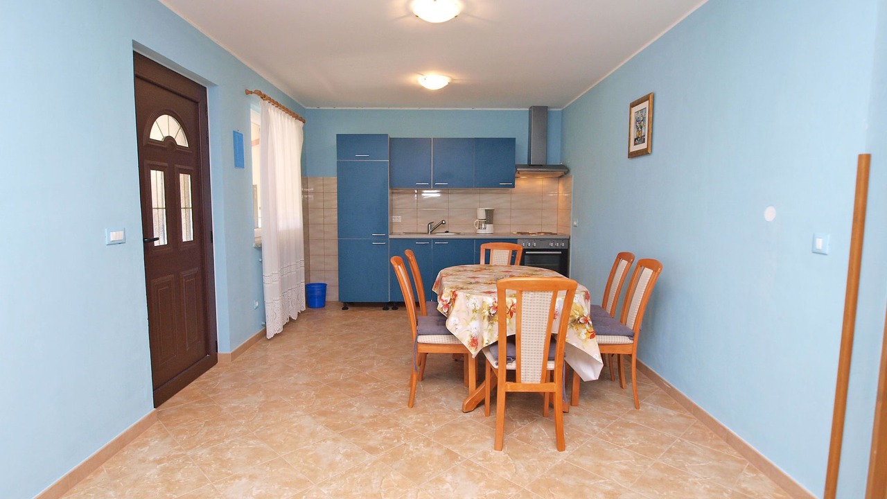 Photo of Bedroom in Flengi