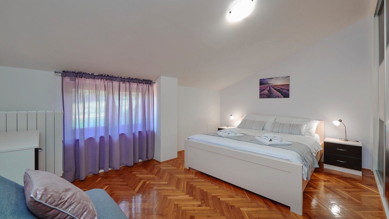Photo of Bedroom in Heki
