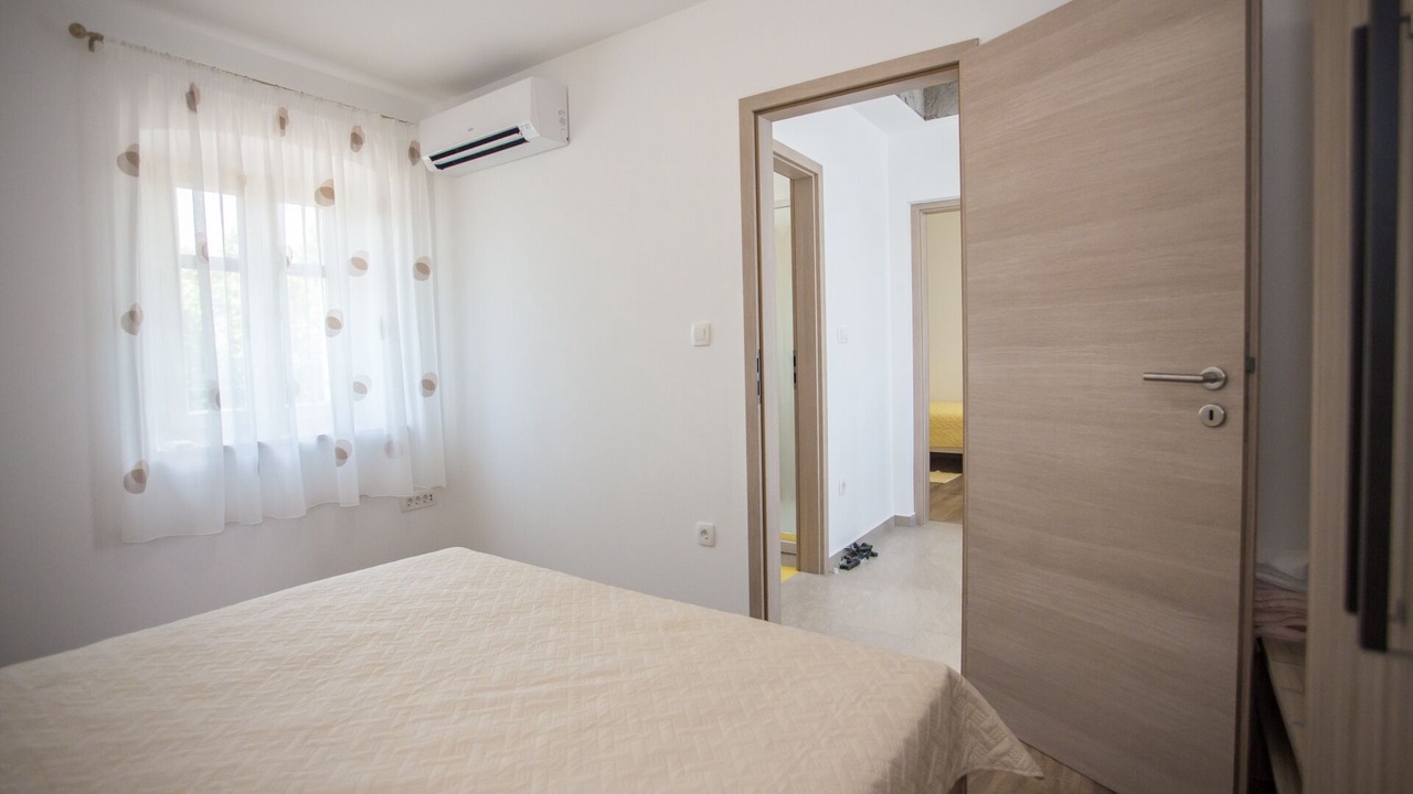 Photo of Bedroom in Radovani