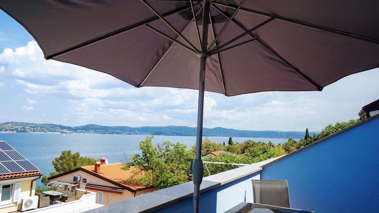 Photo of Patio Balcony in Crveni Vrh