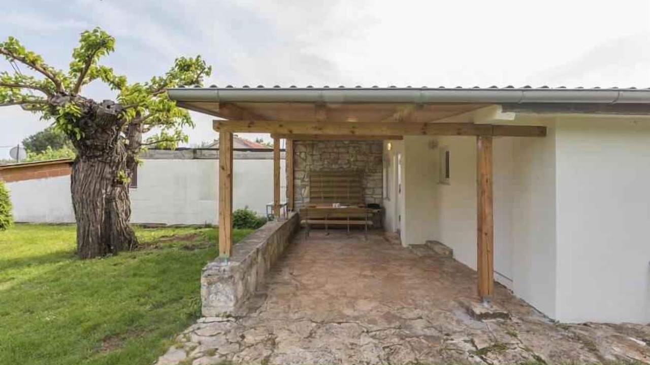 Photo of Outdoor in Karigador