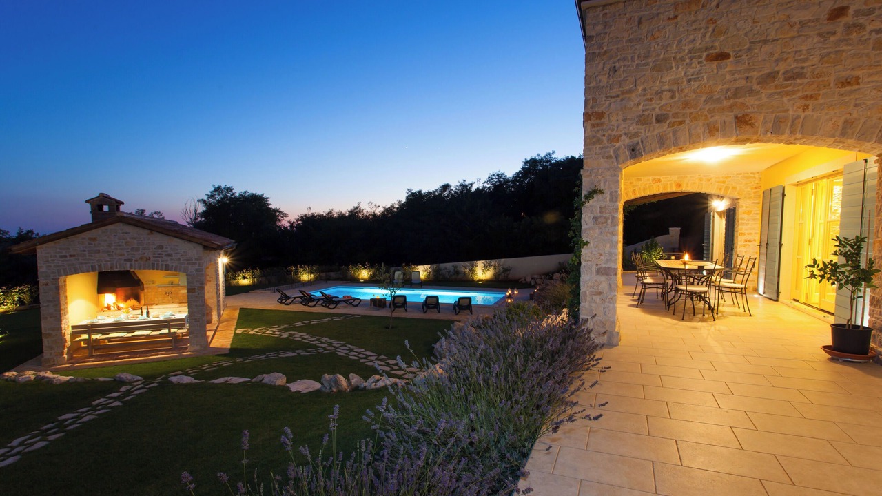 Photo of Outdoor in Heraki