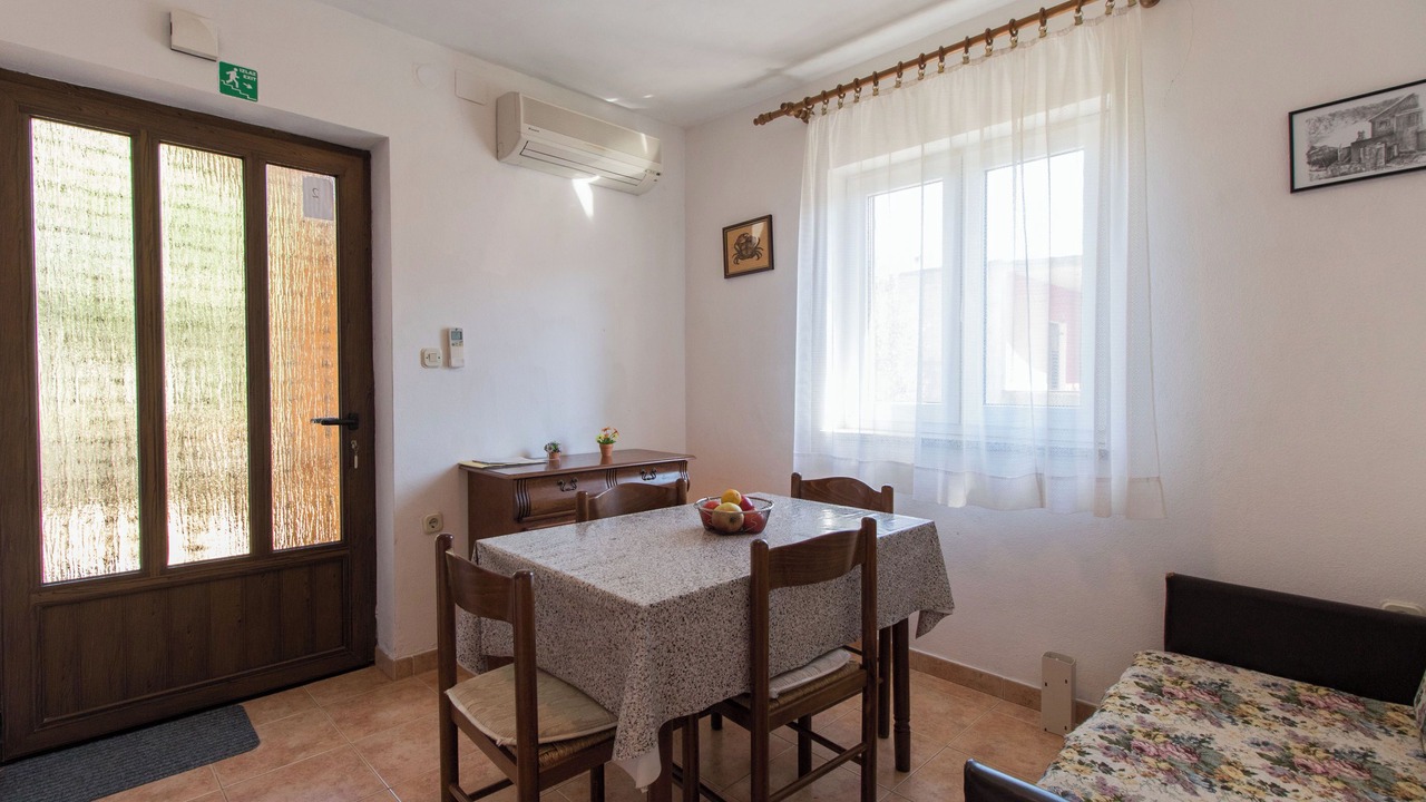 Photo of Livingroom in Cres