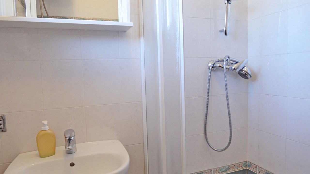 Photo of Bathroom in Cres