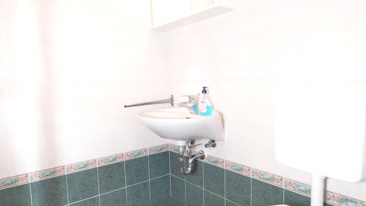 Photo of Bathroom in Cres