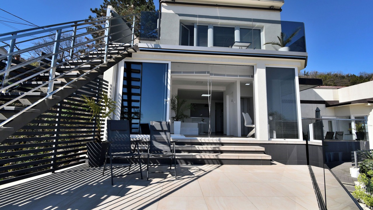 Photo of Patio Balcony in Mihotici