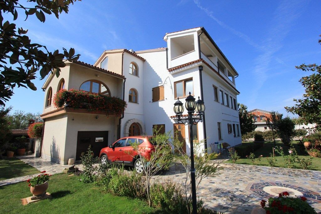 Photo of Outdoor in Pomer