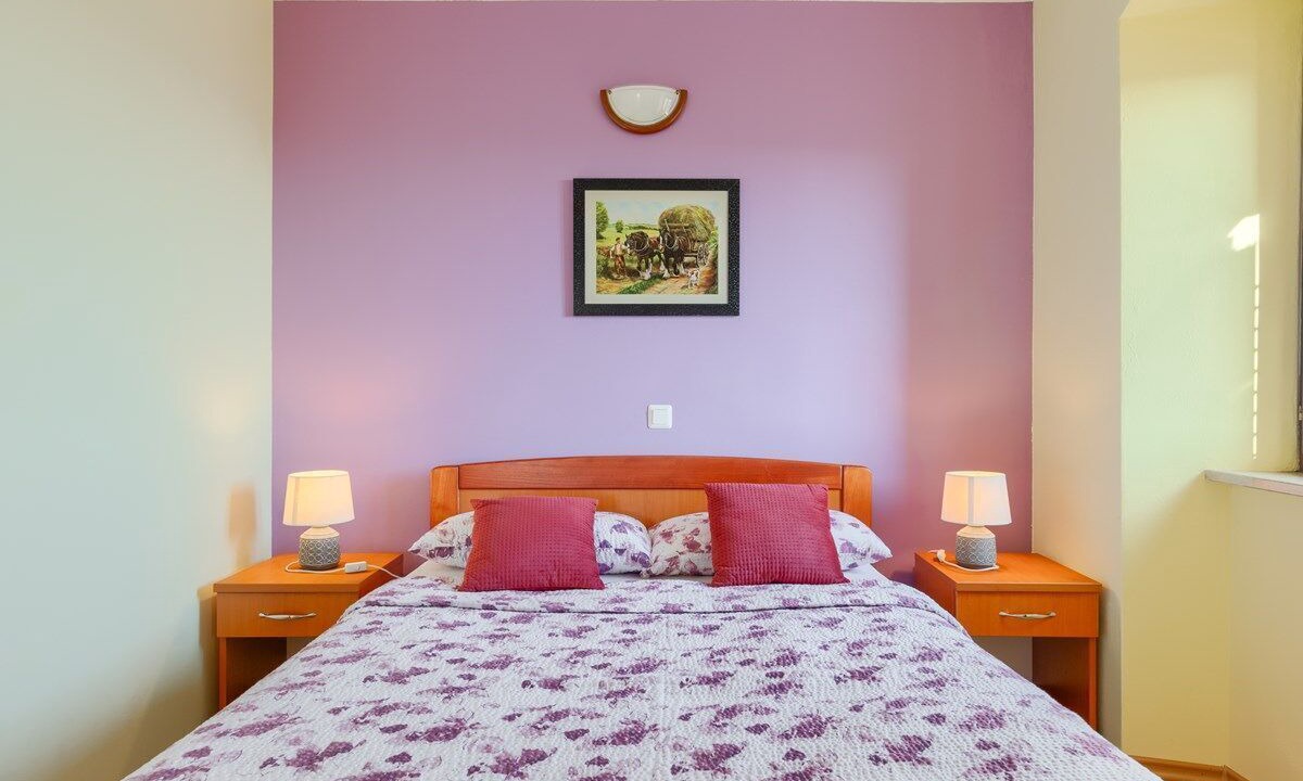 Photo of Bedroom in Pican