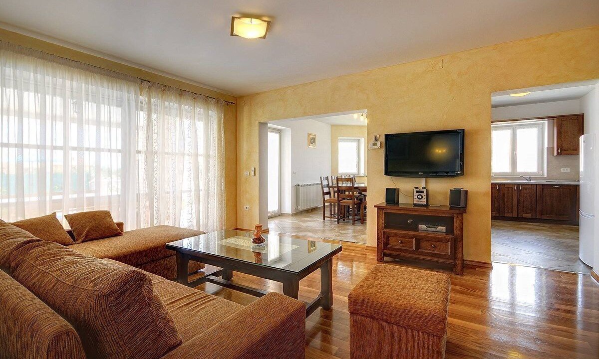Photo of Livingroom in Gajana