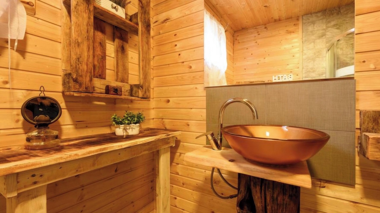 Photo of Bathroom in Catrnja