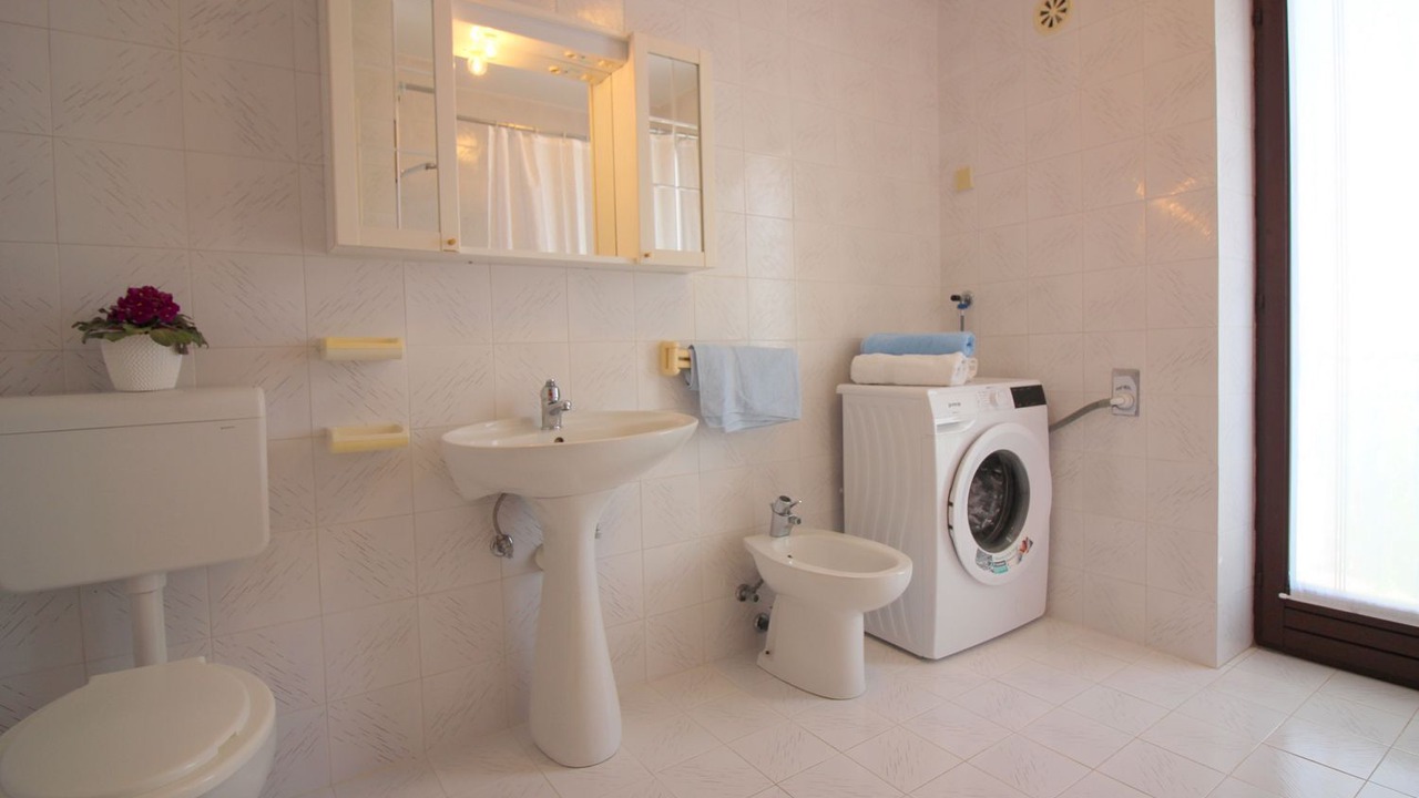 Photo of Bathroom in Brulo