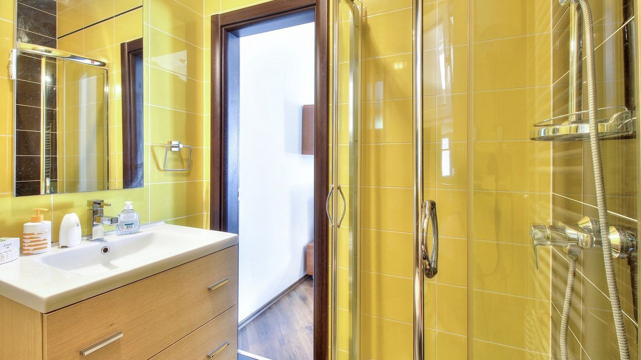 Photo of Bathroom in Katoro