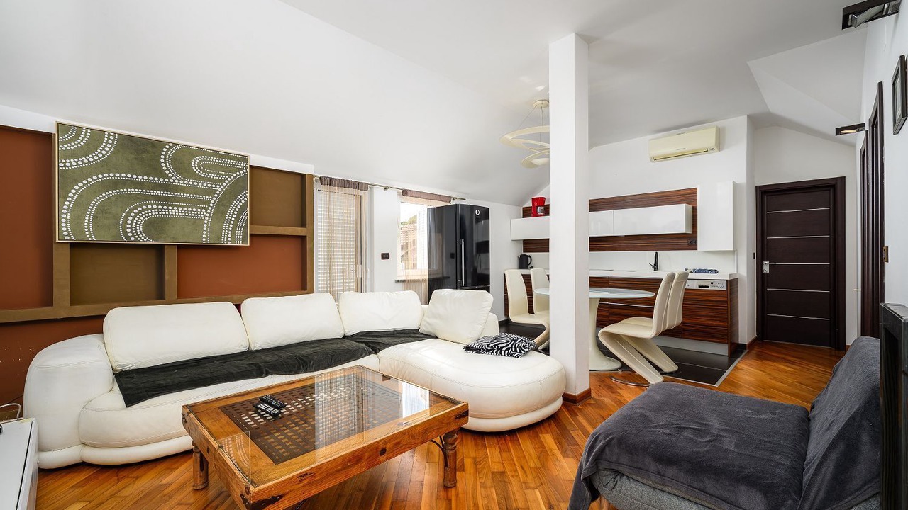 Photo of Livingroom in Katoro