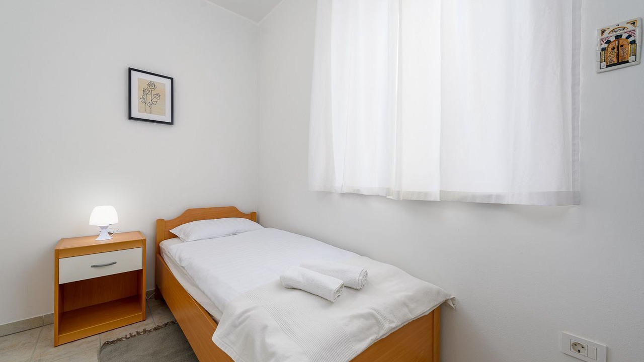 Photo of Bedroom in Basanija