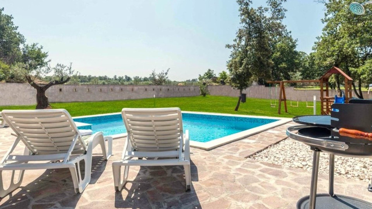 Photo of Outdoor in Gajana