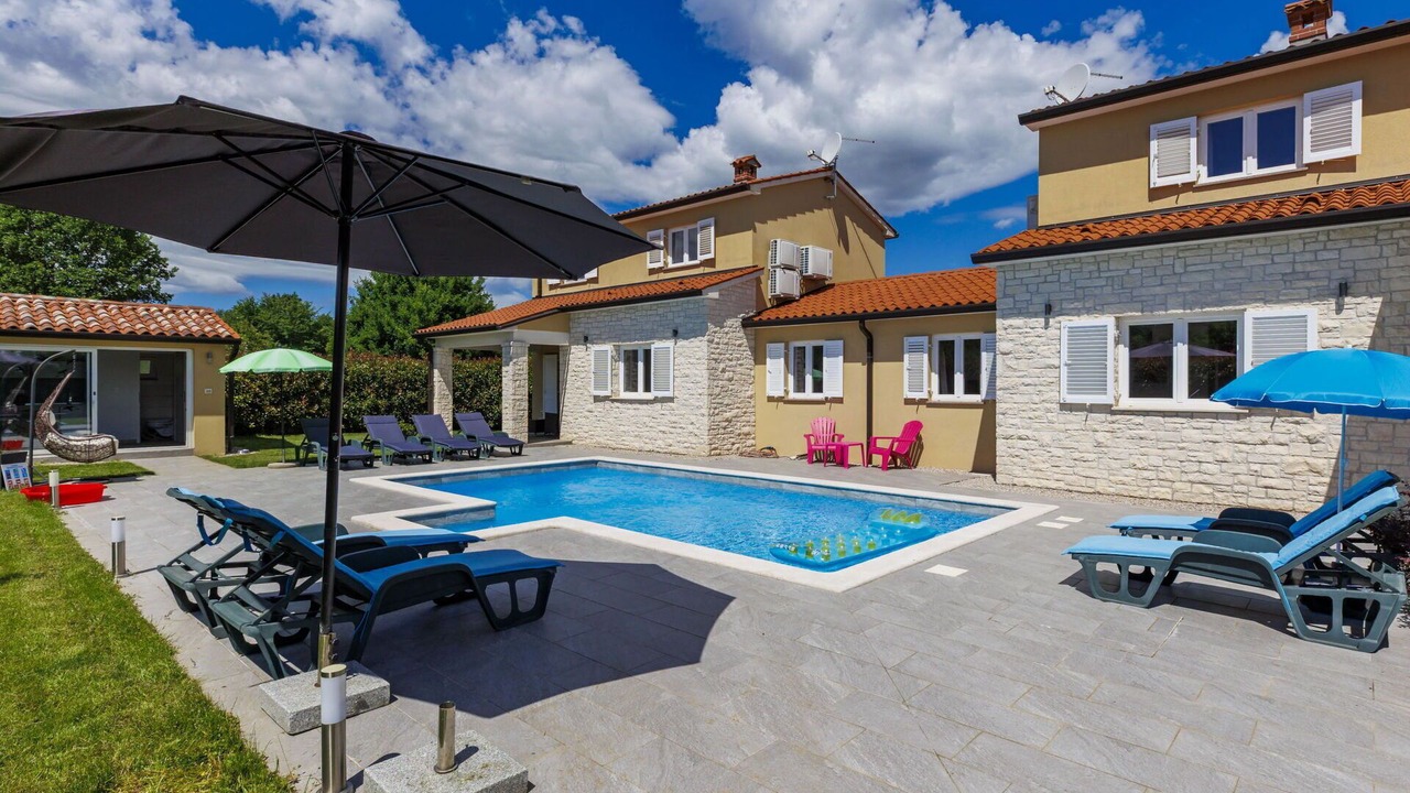 Photo of Outdoor in Marceljani