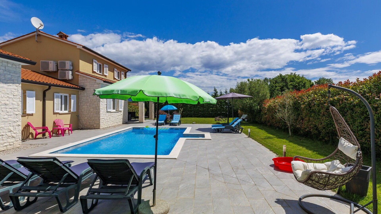 Photo of Outdoor in Marceljani