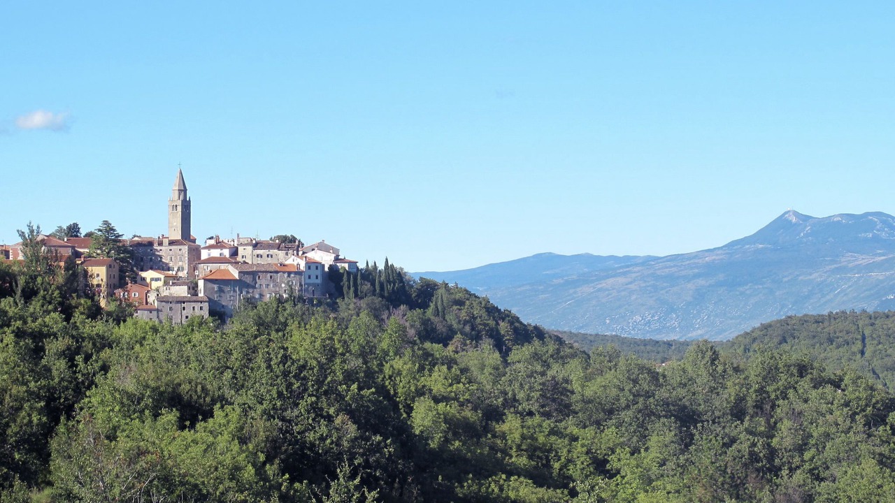 Photo of Outdoor in Ravni