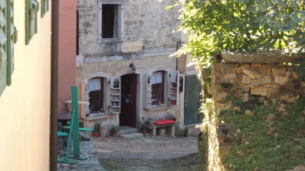 Photo of Others in Vrvari