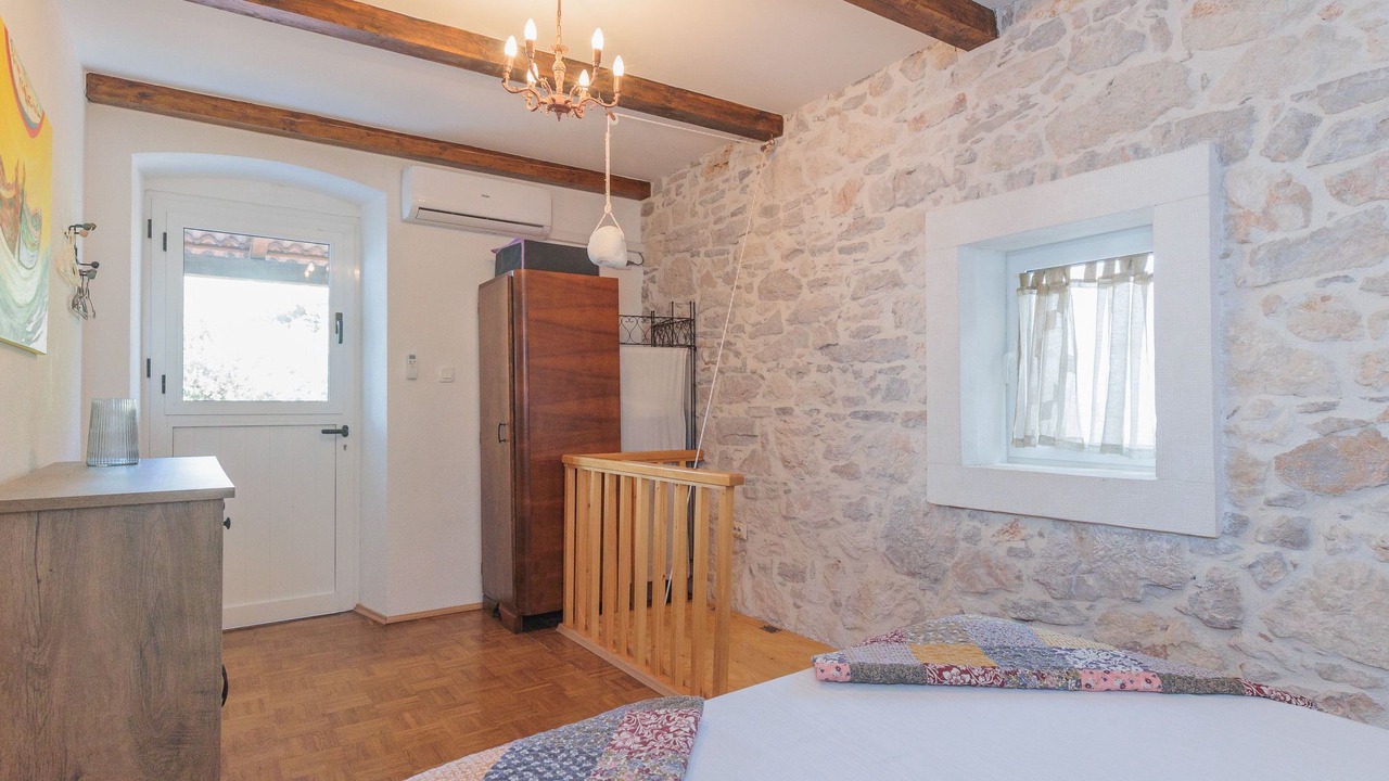 Photo of Bedroom in Preko