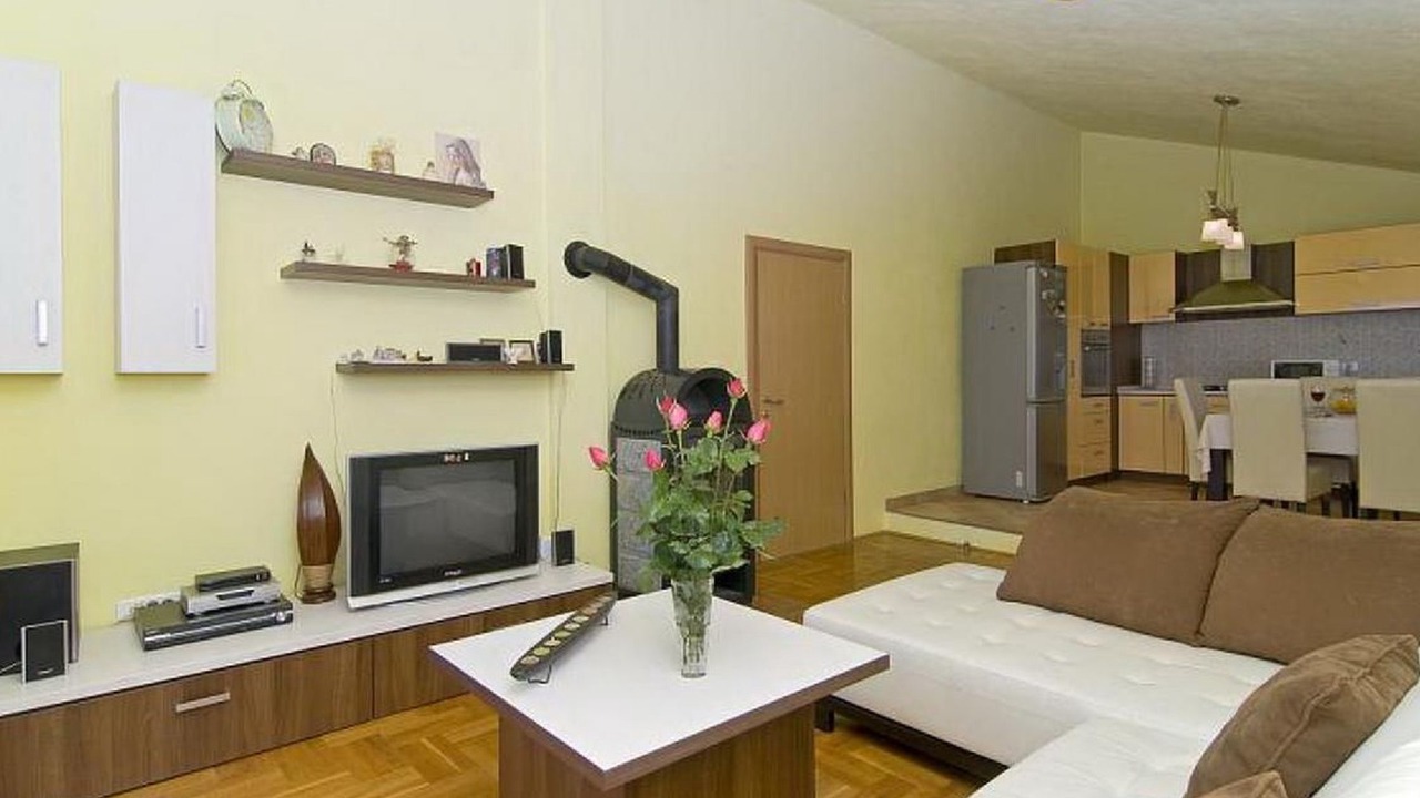Photo of Others in Zrnovnica