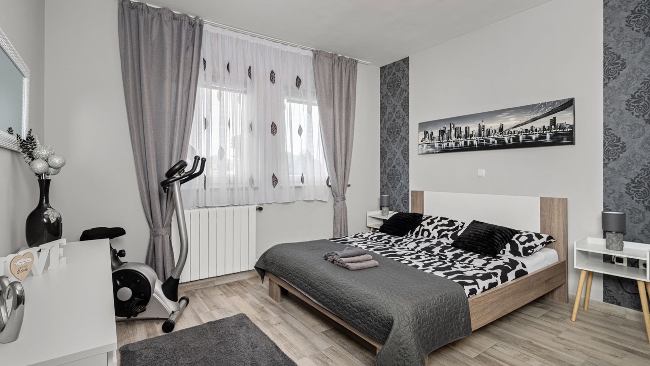 Photo of Bedroom in Marceljani