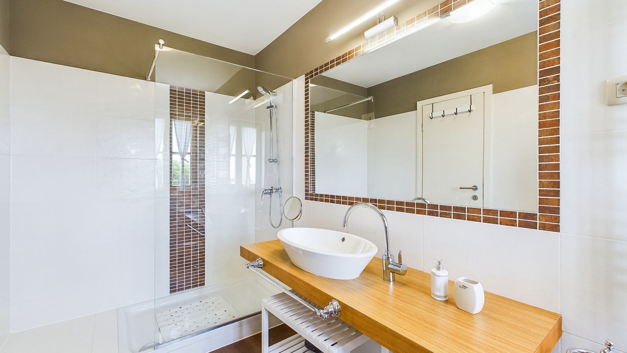 Photo of Bathroom in Heraki