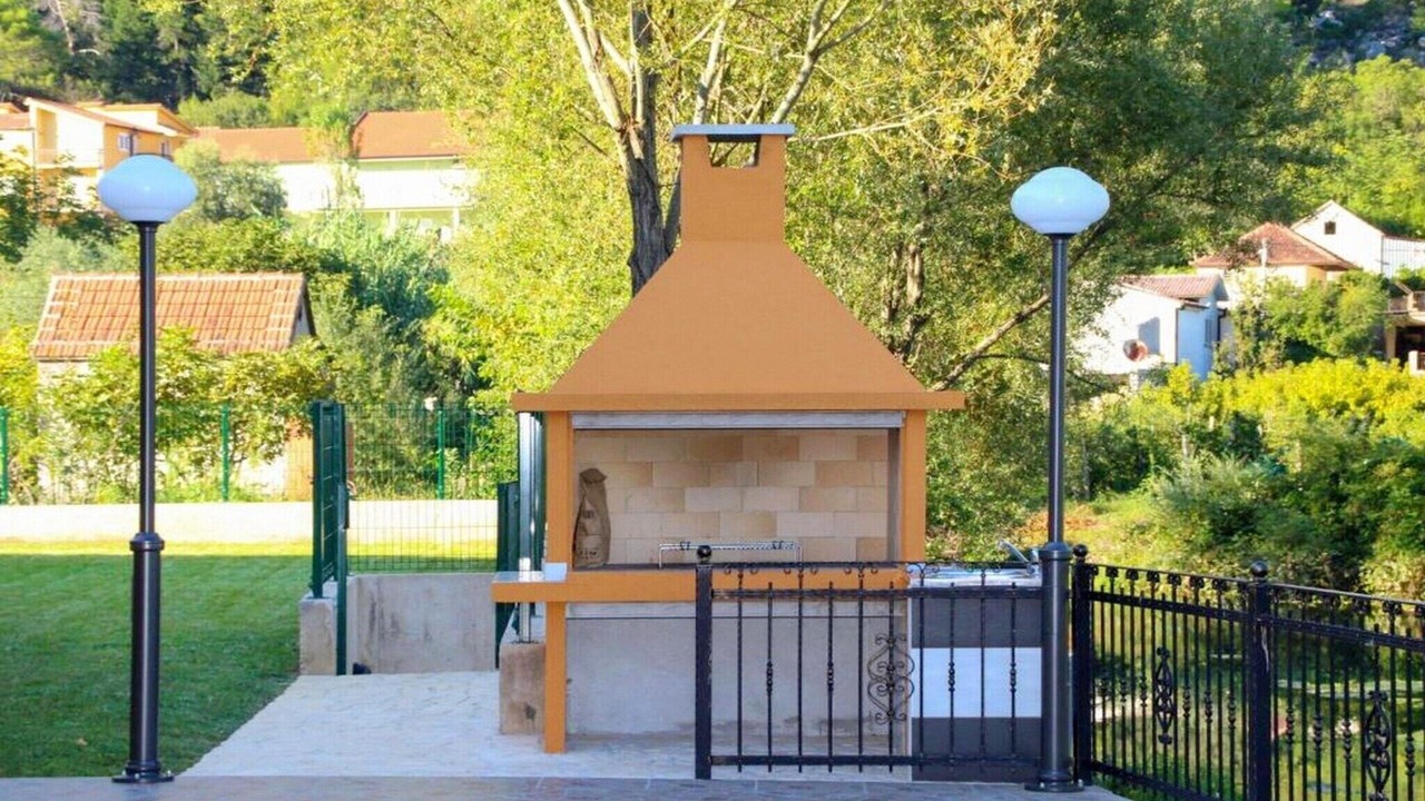 Photo of Outdoor in Dusina